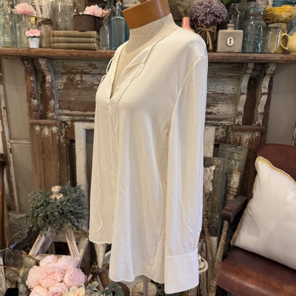 THEORY 100% SILK FLUID TUNIC SHIRT | V NECK TIE FRONT | FRENCH CUFF | HOLIDAY - Picture 3 of 11